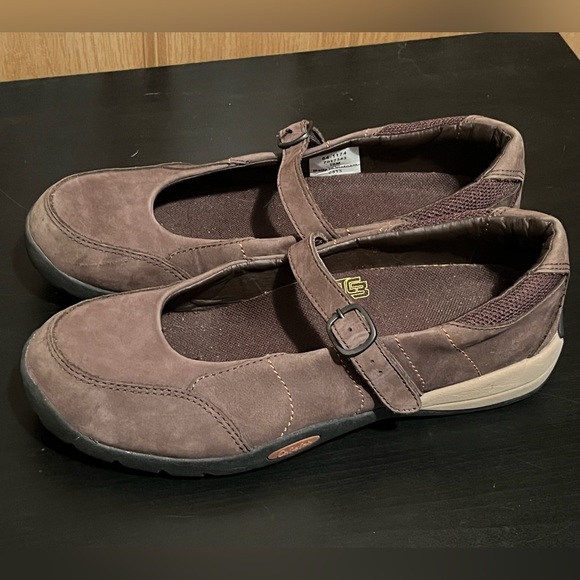 Cabela’s MaryJane Brown Leather Shoes - Picture 9 of 15